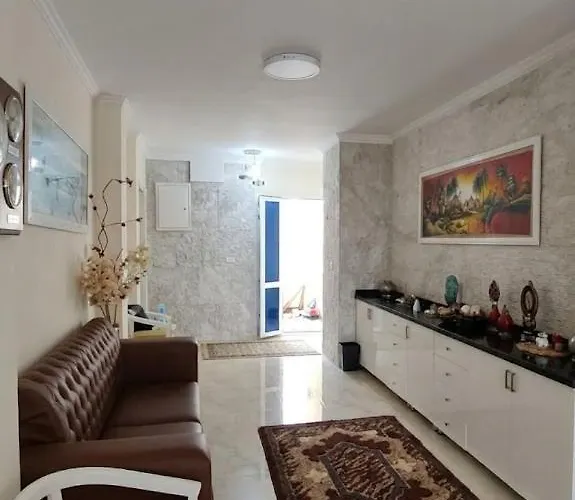 Royal Spacious 3-bedroom With Pool & Sea View, Access, Private Rooftop Area Appartement